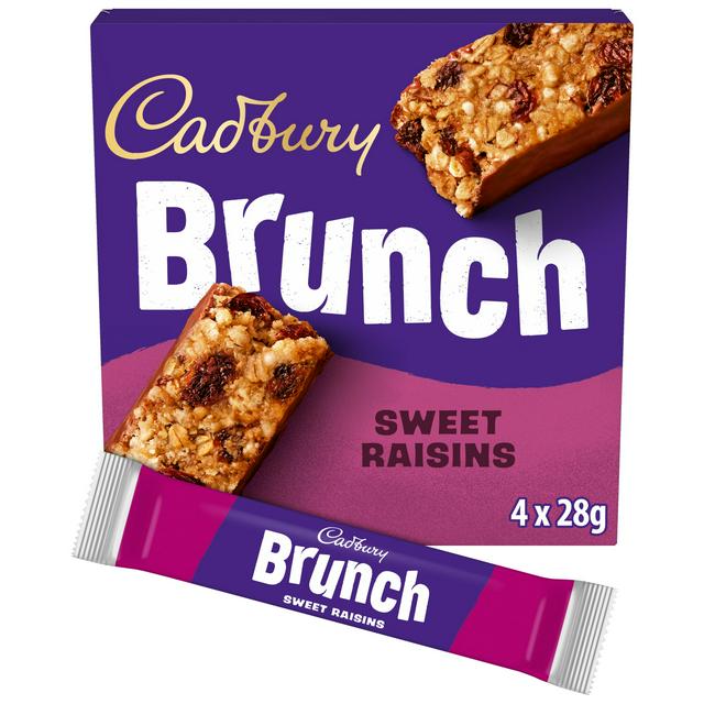 Cadbury Brunch 4 x 28g Oats Raisin Chocolate Multipack Cereal Bars - gallery image 1