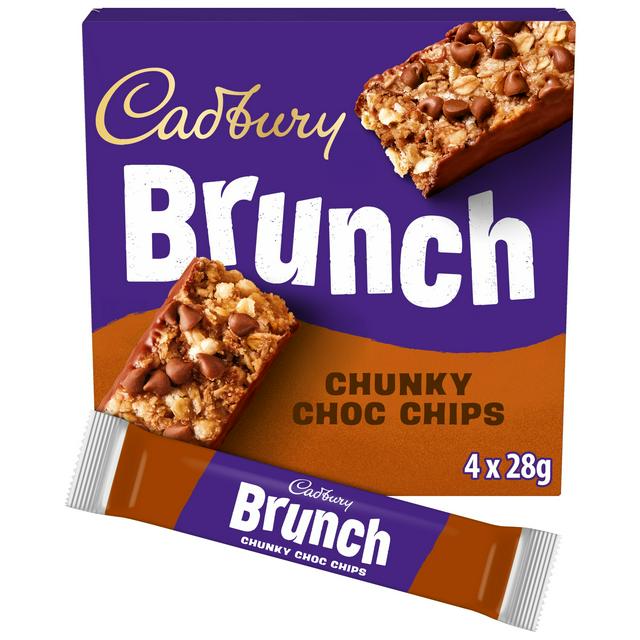 Cadbury Brunch 4 x 28g Oats Chocolate Chip Multipack Cereal Bars - gallery image 1