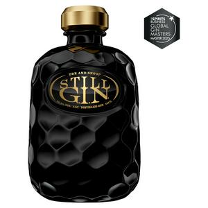 Dre and Snoop Still G.I.N. 70cl