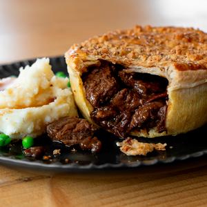 Higgidy Slow Cooked Steak & Guinness Pie with a Rosemary Sprinkle 200g - gallery image 2