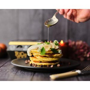 St. Ewe Rich Yolk Luxuriously Large Free Range Eggs x6 - gallery image 4
