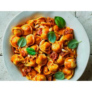 La Famiglia Rana Tomato & Mascarpone 200g - gallery image 2