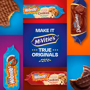 McVitie's Hobnobs Milk Chocolate Flavour Chips Oaty Cookies 155g - gallery image 5