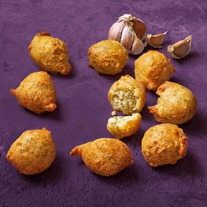 Crosta Mollica Garlic & Chive Pizzelle Dough Bites 180g - gallery image 3