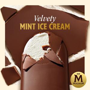 Magnum 6 x 55ml Mini Mint Ice Cream Sticks - gallery image 3
