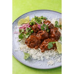 Capsicana Latin Flavour Mexican Style Tomato & Chipotle Meatballs Sauce Kit 273g - gallery image 2