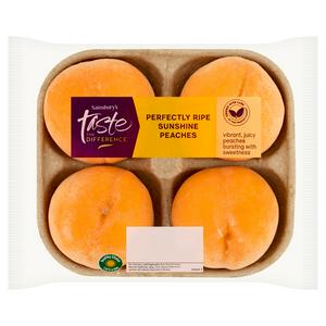Sainsbury's 4 x Perfectly Ripe Sunshine Peaches, Taste the Difference