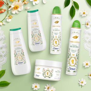 Dove 400ml Bridgerton Love & Meadows Body Wash, Limited Edition - gallery image 6