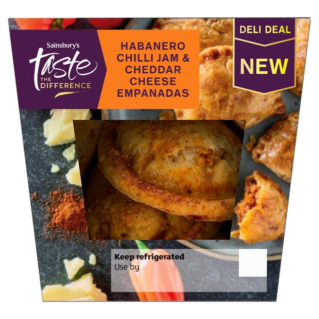 Sainsbury's 100g Habanero Chilli Jam & Cheddar Cheese Empanadas, Taste the Difference - gallery image 1