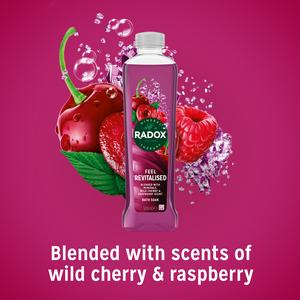 Radox 500ml Mineral Therapy Feel Revitalised Bath Soak - gallery image 2