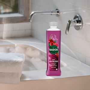 Radox 500ml Mineral Therapy Feel Revitalised Bath Soak - gallery image 4