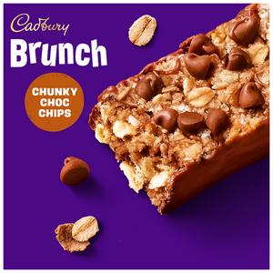 Cadbury Brunch 10 x 28g Oats Chocolate Chip Multipack Cereal Bars - gallery image 2