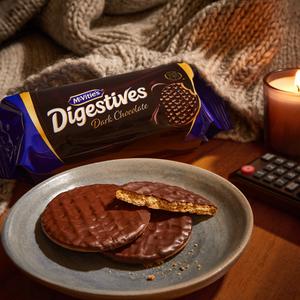 McVitie's Digestives 2 x 266g Dark Chocolate Twin Pack Biscuits - gallery image 2