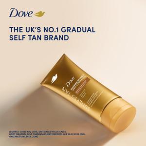 Dove Summer Revived 200ml Sunkissed Glow Light to Medium Gradual Tan Lotion - gallery image 4