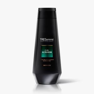 TRESemmé Professional 250ml Curl Activator with Salon Grade OleoLipid Shampoo - gallery image 6