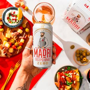 Madri Excepcional 4 x 440ml 0.0% Alcohol Free Lager Beer Can - gallery image 5
