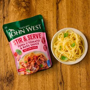 John West 300g MSC Stir & Serve Tuna in Tomato & Basil Sauce - gallery image 2