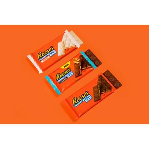 Reese's 92g Peanut Butter & Caramel Filled Milk Flavour Chocolate Bar - gallery image 3