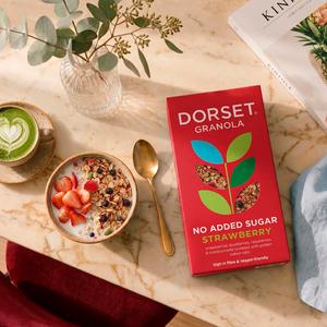 Dorset 450g Strawberry Granola Breakfast Cereal - gallery image 2