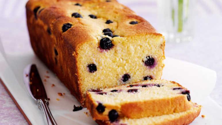 Lemon and Blueberry Polenta Cake Recipe | Sainsbury's