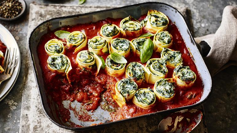 Spinach and Ricotta Lasagne Roll-ups Recipe | Sainsbury's Recipes